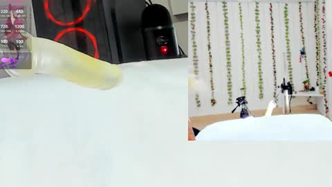 kitty_rosse__ online show from September 2025 10:18:01 AM