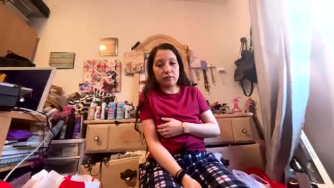 kittyluvx online show from February 2025 04:16:01 PM