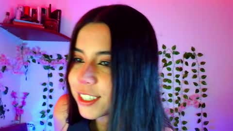 Snapshot of kittyuwu_ chatting on October 2025 06:23:01 PM Kittyuwu online show from October 2025 06:23:01 PM