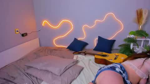 Rina online show from October 2025 01:47:01 AM