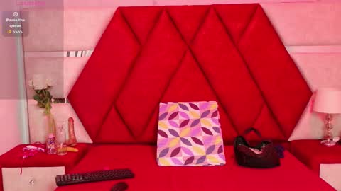 Luisa y Jairo online show from September 2025 12:38:02 PM