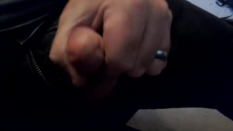 kkkkenn online show from December 2024 04:38:01 PM