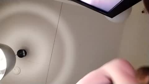 Snapshot of kkkonnd92 chatting on December 2024 05:40:01 PM Erik online show from December 2024 05:40:01 PM