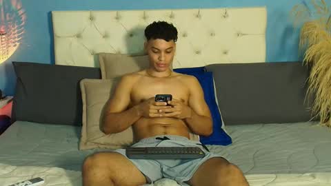 Snapshot of klaton__ chatting on December 2025 01:00:02 AM klaton__ online show from December 2025 01:00:02 AM