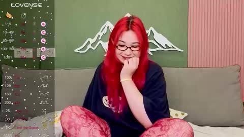 Snapshot of klee_love chatting on October 2025 05:21:02 AM Klee online show from October 2025 05:21:02 AM