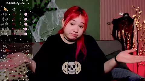 Snapshot of klee_love chatting on October 2025 04:31:02 AM Klee online show from October 2025 04:31:02 AM