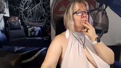 Snapshot of kleiner_teufel chatting on September 2025 07:45:01 AM Michelle online show from September 2025 07:45:01 AM