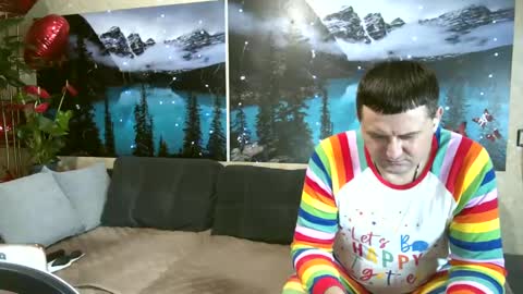 Kleosnow online show from February 2025 08:52:02 PM