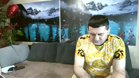 Kleosnow online show from February 2025 08:58:02 PM