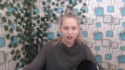 klerkarina online show from January 2025 04:54:02 AM