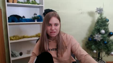 klerkarina online show from February 2025 05:53:02 AM