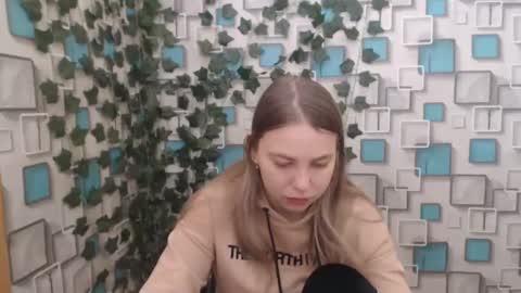 klerkarina online show from March 2025 05:54:02 AM