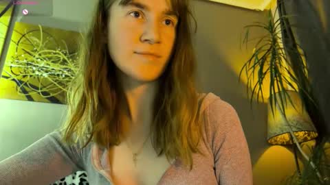 Snapshot of kleya___ chatting on December 2025 03:17:01 PM Kleya online show from December 2025 03:17:01 PM