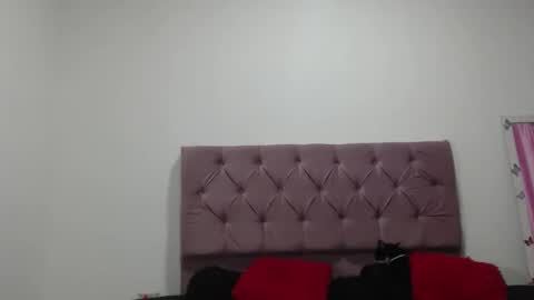 Snapshot of klie_blue09 chatting on October 2025 09:35:02 PM Katherin online show from October 2025 09:35:02 PM