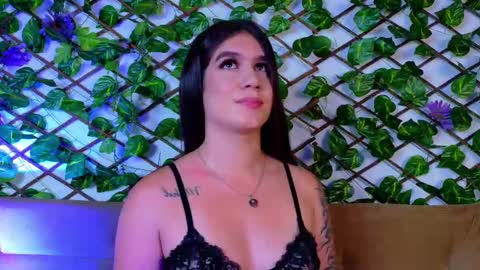 kloe_bella online show from October 2025 03:37:01 AM