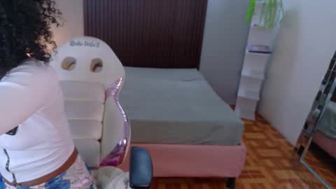 kloe_cooper online show from September 2025 03:54:01 AM