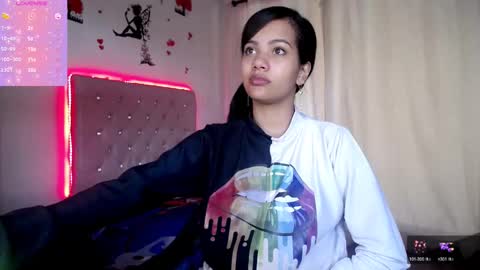Valen online show from February 2025 02:38:02 PM