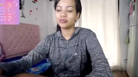 Valen online show from March 2025 01:31:02 PM