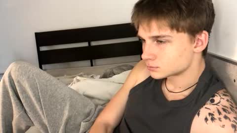 Snapshot of knotsiemens chatting on October 2025 01:29:02 PM Adam online show from October 2025 01:29:02 PM