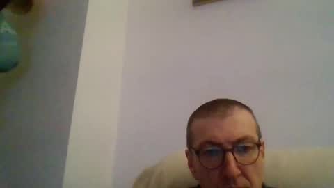 JUAN CARLOS online show from February 2025 06:19:01 PM
