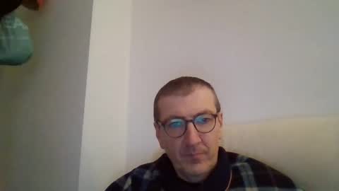 JUAN CARLOS online show from February 2025 10:00:01 PM
