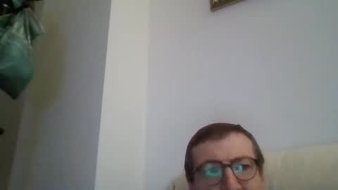 JUAN CARLOS online show from October 2025 08:42:01 PM