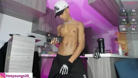 JEI  Independent Model online show from November 2025 05:18:02 AM