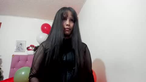konie Diaz online show from December 2024 04:01:02 AM