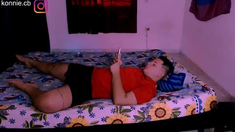 Snapshot of konnie_kardashian chatting on February 2025 12:08:02 AM Klyie Online Mostly at 10pm-7am COL time online show from February 2025 12:08:02 AM