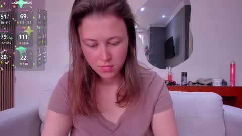 Twiix online show from October 2025 04:50:01 PM