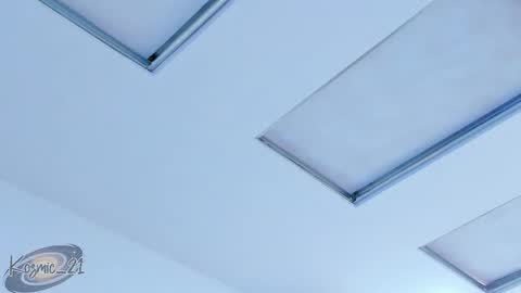 Snapshot of kosmic_21 chatting on November 2025 02:33:01 PM K O S M I C online show from November 2025 02:33:01 PM