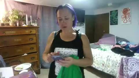 Snapshot of kreamyk420 chatting on November 2025 06:23:01 AM kreamyk420 online show from November 2025 06:23:01 AM