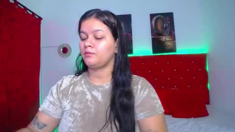 kriss_sweetboobs online show from February 2025 12:11:02 PM