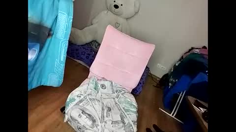 KrissSexi online show from December 2024 06:43:01 AM