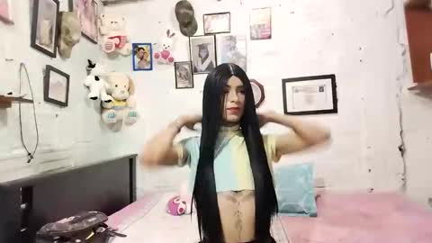 Snapshot of krisstal703358 chatting on September 2025 08:38:01 AM krisstal703358 online show from September 2025 08:38:01 AM