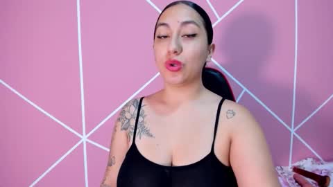 Snapshot of krissttal__ chatting on September 2025 10:59:02 AM kristal online show from September 2025 10:59:02 AM