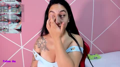 Snapshot of krissttal__ chatting on September 2025 10:59:01 AM kristal online show from September 2025 10:59:01 AM