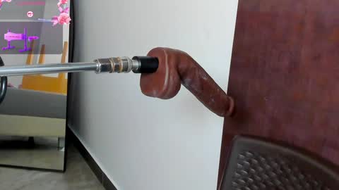   online show from December 2024 09:37:02 AM