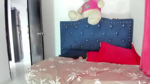 kristelltheking online show from September 2025 02:28:02 AM