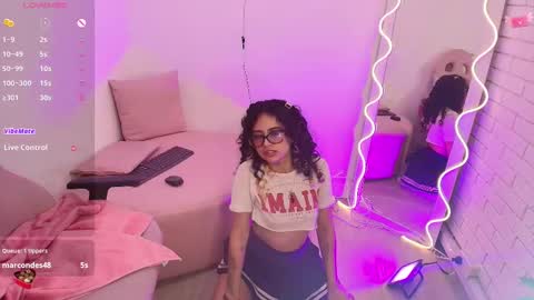 kristen_tay online show from February 2025 02:53:02 PM