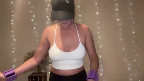 Snapshot of kristi_sinner chatting on September 2025 11:59:01 PM Kristi online show from September 2025 11:59:01 PM