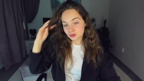 Kristina online show from January 2025 04:14:02 PM