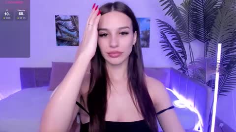 Kristi online show from October 2025 08:23:02 AM