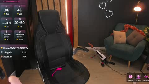 Monika online show from December 2024 07:32:02 PM