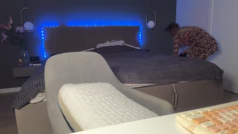 Snapshot of kristy_saint chatting on October 2025 04:13:02 AM Kristi online show from October 2025 04:13:02 AM