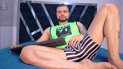 Kroy Wood online show from October 2025 11:54:02 AM