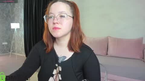 Snapshot of krysadapp chatting on September 2025 12:12:01 AM Krys online show from September 2025 12:12:01 AM