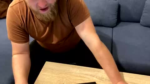 Snapshot of kubadelo chatting on December 2024 09:17:01 PM Tony online show from December 2024 09:17:01 PM