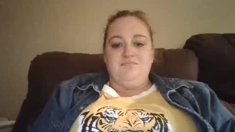 Snapshot of kudraalo chatting on November 2025 11:27:01 PM Ho-verdrive online show from November 2025 11:27:01 PM