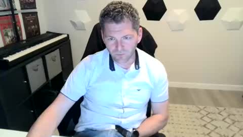 Snapshot of kukk_you chatting on November 2025 10:15:01 PM kukk_you online show from November 2025 10:15:01 PM